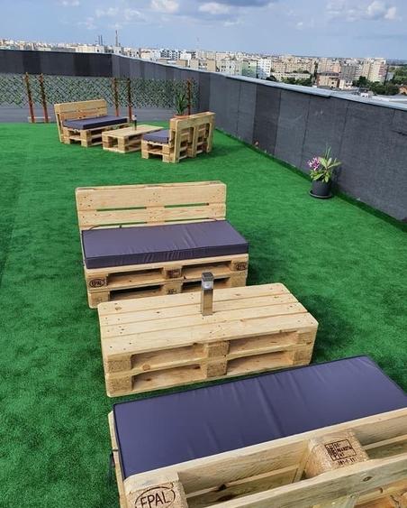 Apartament 3 cam. Decomandat. Loc parcare acoperit. 10 min metrou. An 2017.
