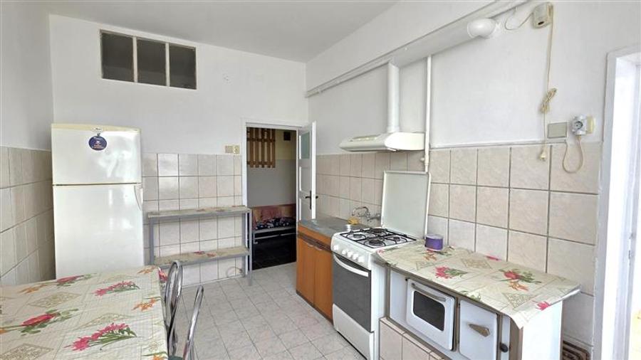 Apartament 3 camere Central
