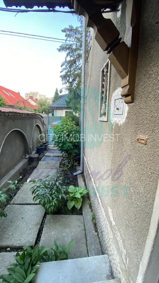 Parter de vila cu mică curte, Piața Alba Iulia - 10