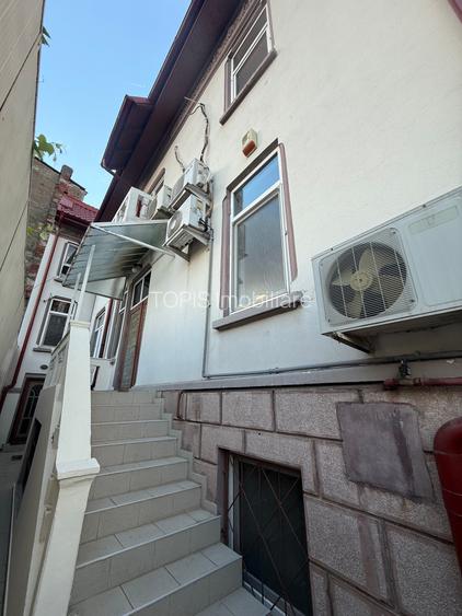 Vila zona Mosilor - Foișorul de Foc / D+P+1+M/ Suprafața utila: 330mp/ 360mp - 3