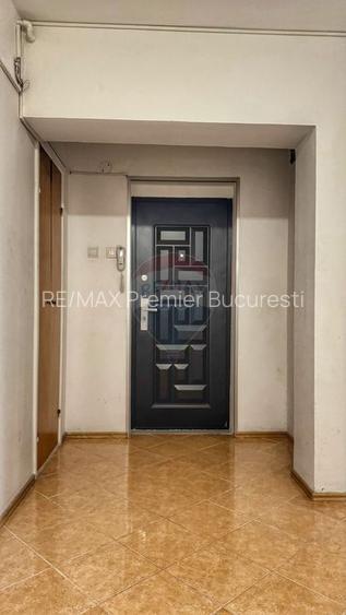 Apartament cu 4 camere de vânzare în zona 13 Septembrie - 5