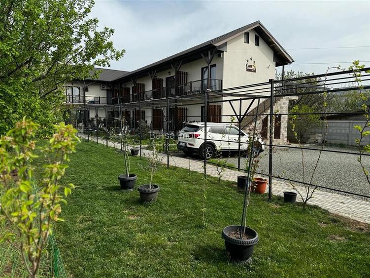 PENSIUNE COSTINESTI, DE VANZARE - 2