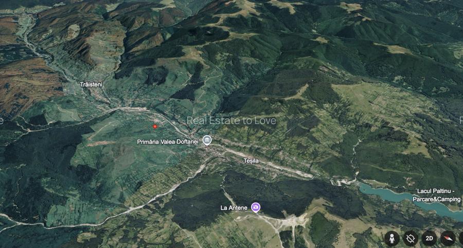 Teren retras panoramic cu panta lina, utilitati si copaci mari - 13