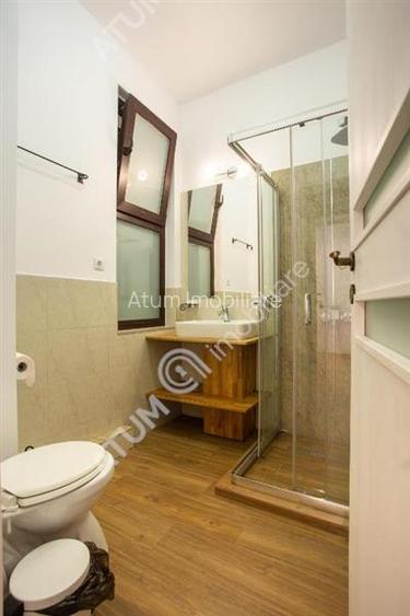 Pensiune cu 6 camere curte de 139 mp zona Ultracentrala din Sibiu - 26