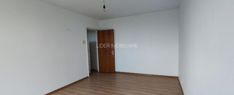 Obregia - Covasna, 2 camere decomandate - 2