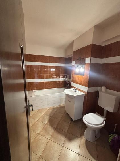 Apartament cu 2 camere in zona centrala - 3