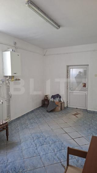 Spatiu comercial de vanzare, 24 mp - Tractorul