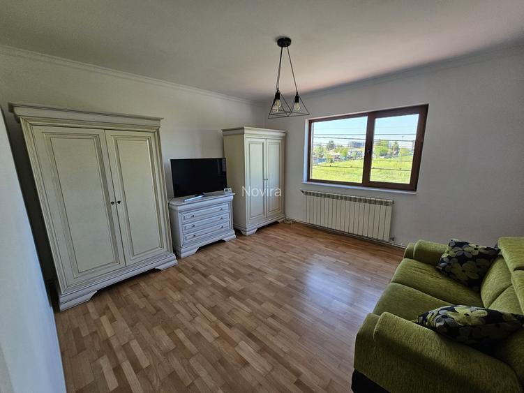 Casă spațioasă de închiriat cu curte amenajată și facilități complete - 35