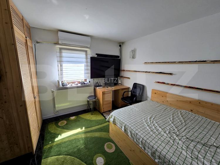 2 Case , 7 camere , 5 bai, 280 mp utili, 1200 mp teren, zona sat Chiperesti  - 8