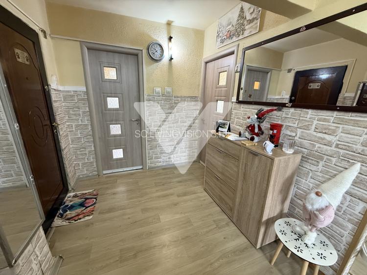 Apartament 3 camere mobilat boxa etaj 2 in Valea Aurie Sibiu - 2