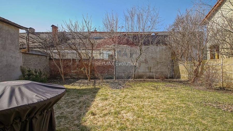 COMISION 0%! CASA SINGURA IN CURTE RENOVATA |STRADA MIRASLAU GRIVITEI - 36