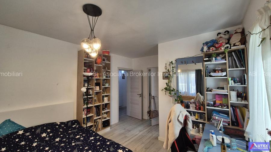 Casa Central Magurele pe Parter - 4 camere, 4 bai si teren de 580 mp - 12