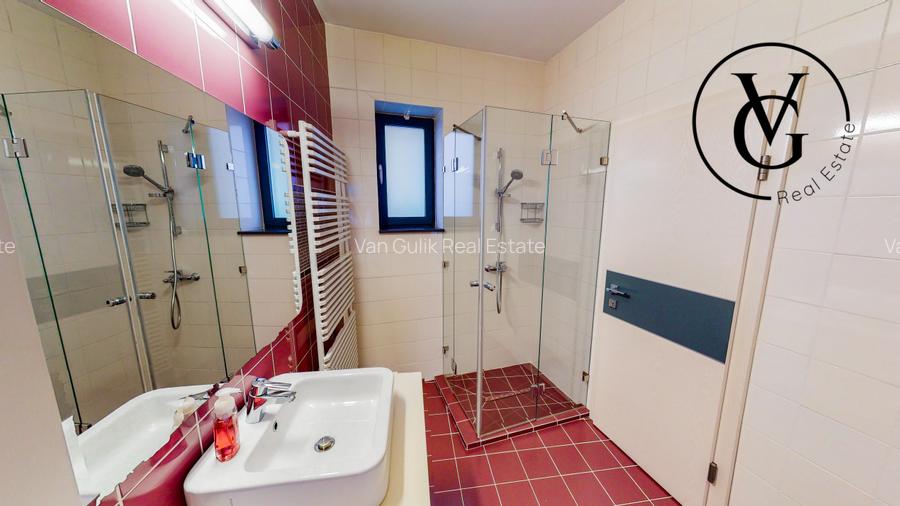 Vila unica în  Statiunea Mamaia- vedere la mare și lac - 9