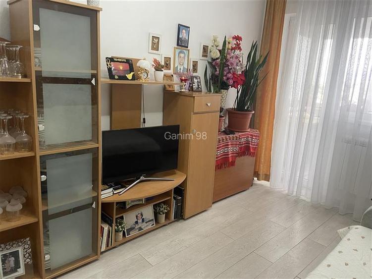 Apartament 3 camere , zona ultracentrala - Primaria Focsani, decomandat , renova - 22