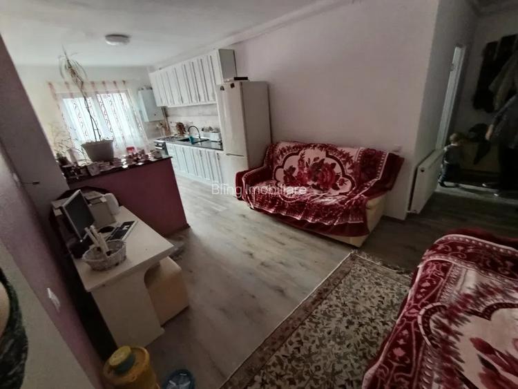 Apartament cu 3 camere, 62 mp, parcare, zona Stejarului - 3
