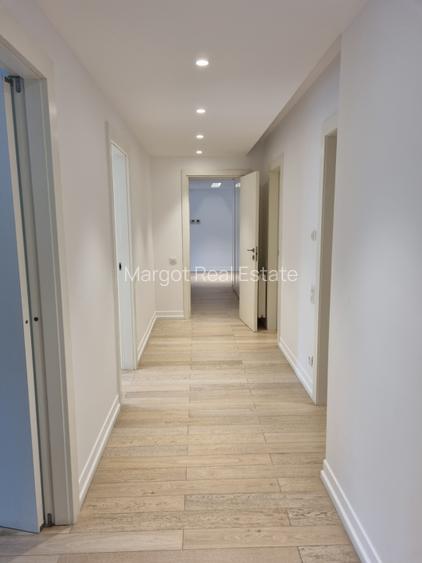 Apartament singur pe etaj, cu 4 camere, in imobil boutique - 16