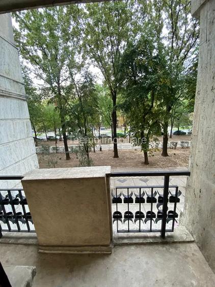 Apartament 3 camere, decomandat, 80 mp, ac, balcon, metrou, Unirii - 7