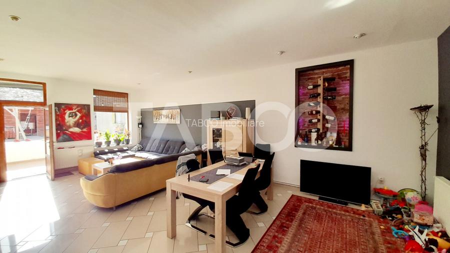 Pensiune si casa in centrul Sibiului cu business functional - 8