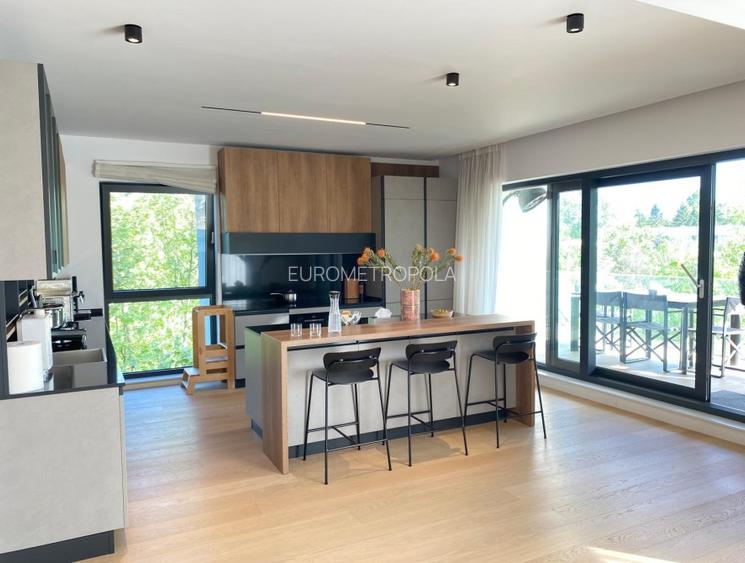 Apartament 4 camere cu 2 locuri parcare Primaverii - 8