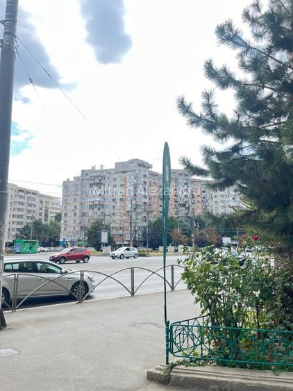 Piața iancului - proprietar -1 min metrou  - 4