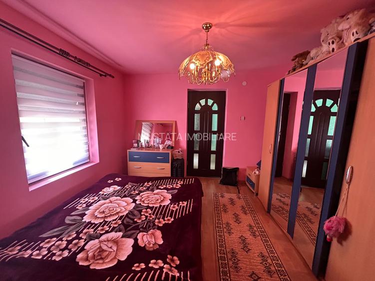 Casa 4 camere Chercea, suprafata construita 100mp boltari. - 9