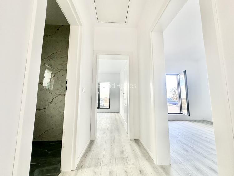 Duplex pe parter cu 3 camere si 2 bai - Mosnita Noua - 9