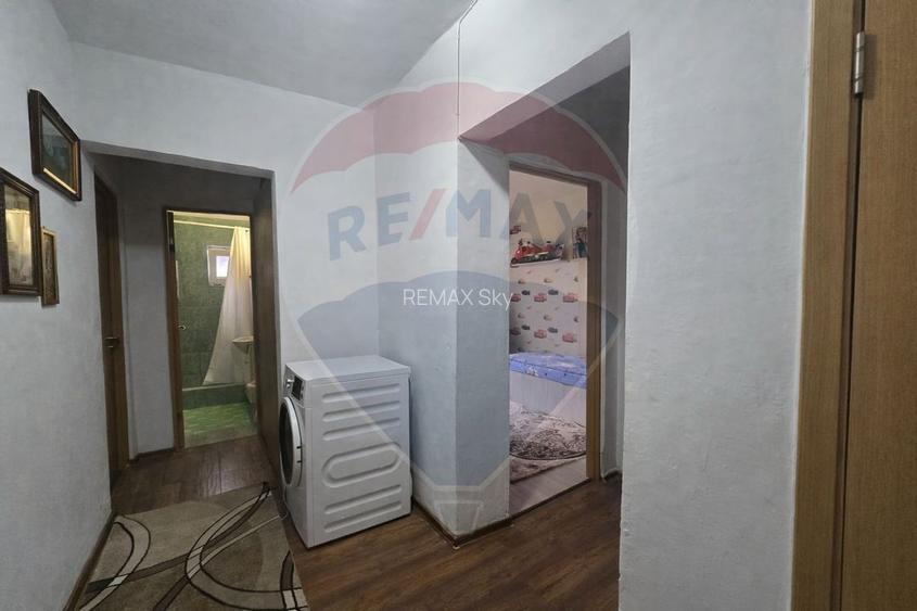 Apartament cu 4 camere de vânzare în zona Cetate -Comision  0% - 5