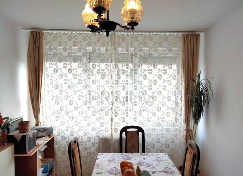 TORONTALULUI - ETAJ 6 - LIFT - 3 CAMERE - DEBARA - DECOMANDAT - CLIMA - BOXA CF - 2