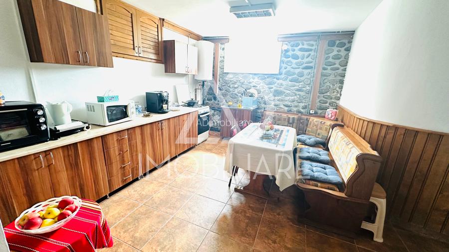 Vânzare vilă spațioasă în Târgu-Jiu , Bld Ecaterina Teodoriu - 14