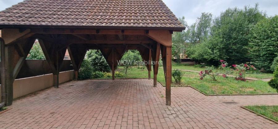 Casa cu 6 camere 5 bai si 960 mp teren de vanzare in zona centrala Sibiu - 5