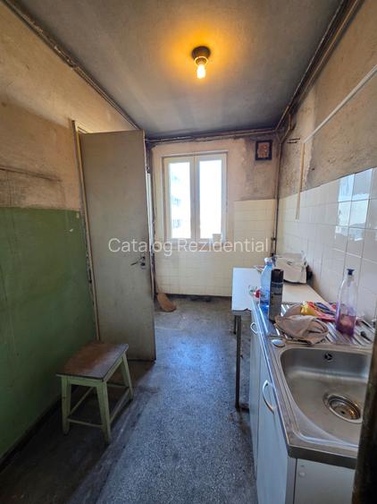 Apartament cu 3 camere de vanzare in zona Grivita - metrou Basarab 1 min. - 17