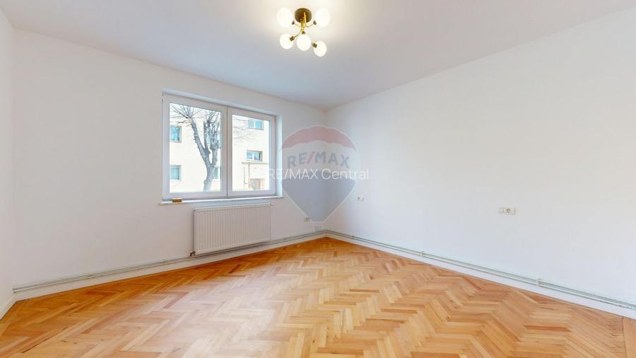 Casă 5 camere Făget cu garaj, ideală pentru locuință sau birou - 7