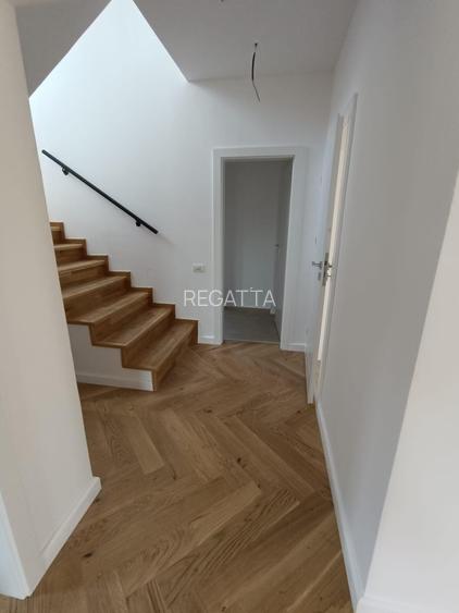 Complex imobiliar 30 vile Laguna Albastra - 36