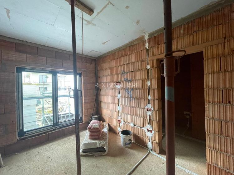 Duplex cu design deosebit - 3 camere - 2