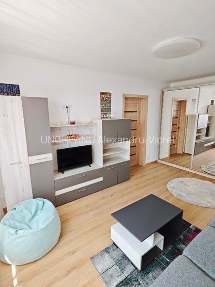 PROPRIETAR inchiriez apartament 2 camere PREMIUM - 3