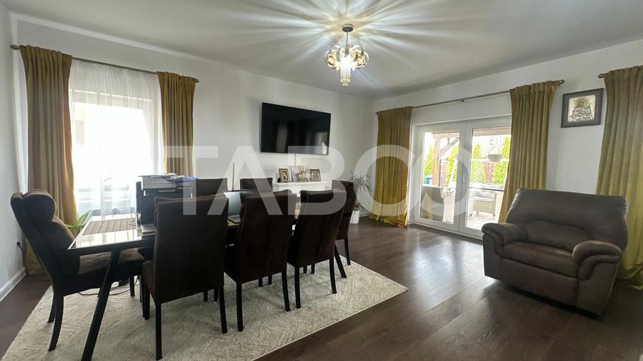 Casa moderna tip duplex 4 camere de zona Arhitectilor Sibiu