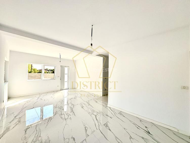Duplex cu 4 camere, despărțit prin camera tehnica | Mosnita Noua - 4