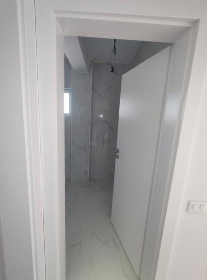 Apartament 3 camere DECOMANDAT, 71,7 mp + parcare – Hlincea – bloc nou