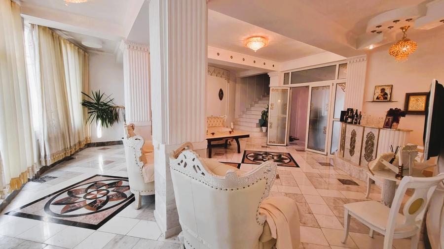 Resedinta de prestigiu in Iancu Nicolae | Deschidere lac | Dezvoltare imobiliara