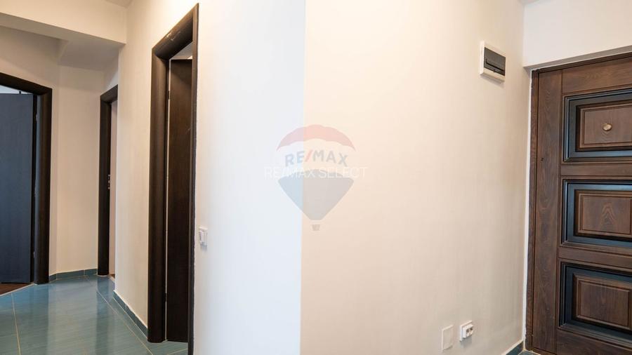 Dobroesti - vanzare apartament 3 camere, strada Marului - 11