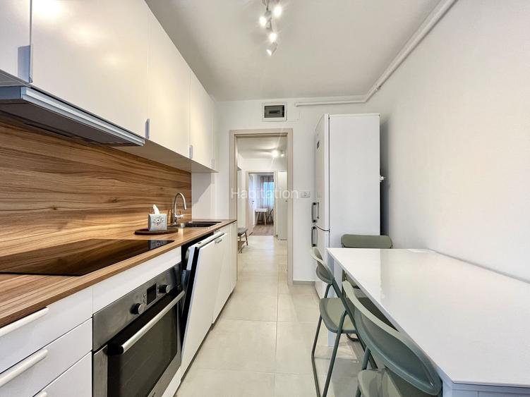 Apartament 3 camere, cu garaj,prima inchiriere, Central - Piața Unirii - 16