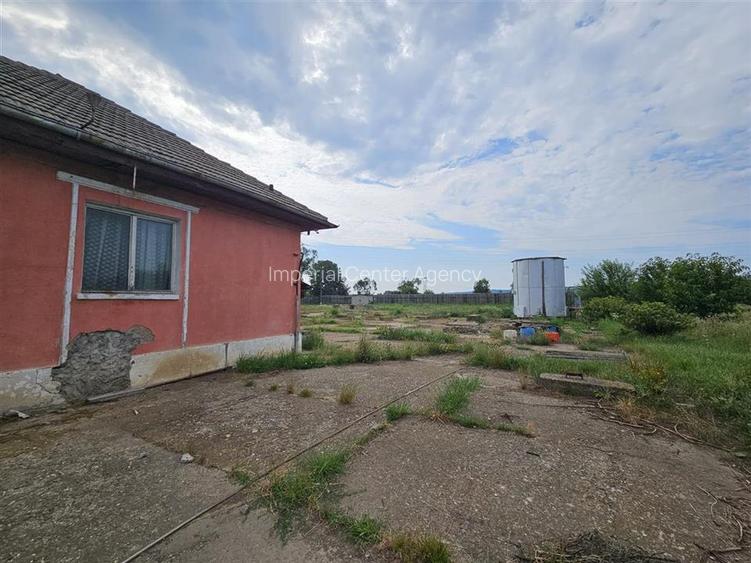 TEREN DE VANZARE INTRAVILAN IN ZONA INDUSTRIALA 10000 mp Onesti - 5