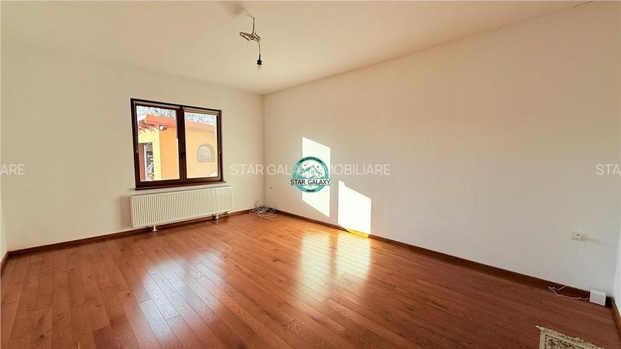 Casa de vanzare cu 4 camere, 4 bai, teren 1540mp - Sangeorgiu de Mures - 14