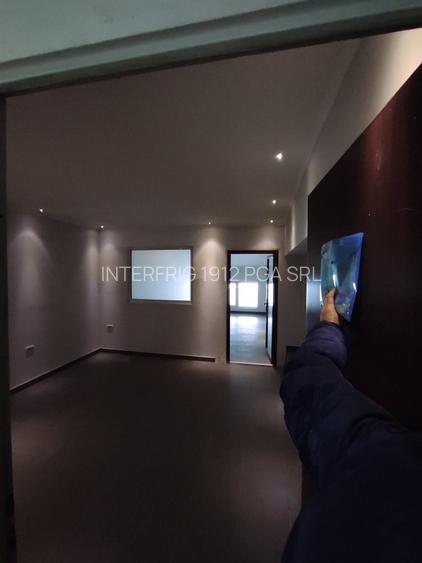 Spatiu de birouri 32 mp. Comision 0% - 4