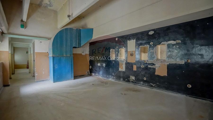 Spațiu de vanzare ideal depozitare judet Brașov Săcele Electroprecizia - 11