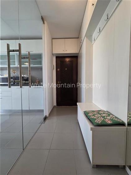 Apartament 3 camere cu priveliste zona Bd. Victoriei - 28