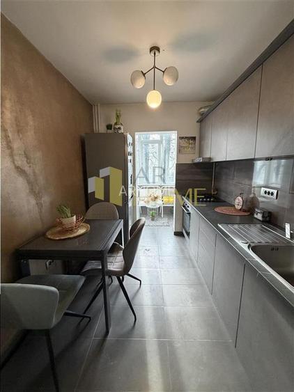 Apartament 3 camere, decomandat, Ploiesti, Democratiei/ Bd. Castanilor - 4