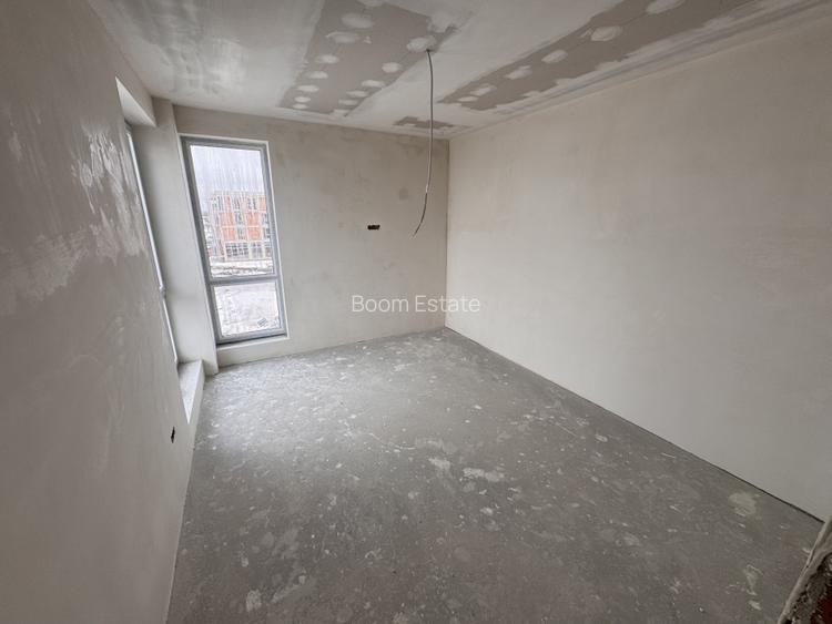 DIRECT DEZVOLTATOR, SUPRAFATA GENEROASA, 3 CAMERE - 3