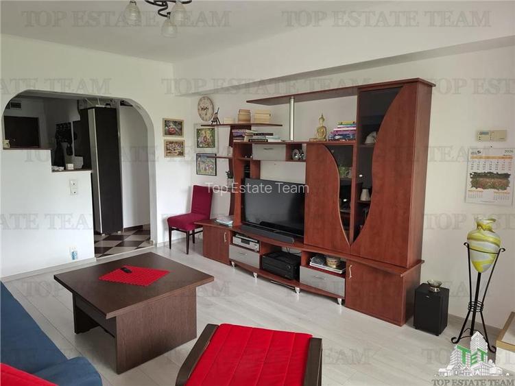 Apartament de 4 camere, cu centrala proprie, foarte spatios, in Militari, la 2 m - 5