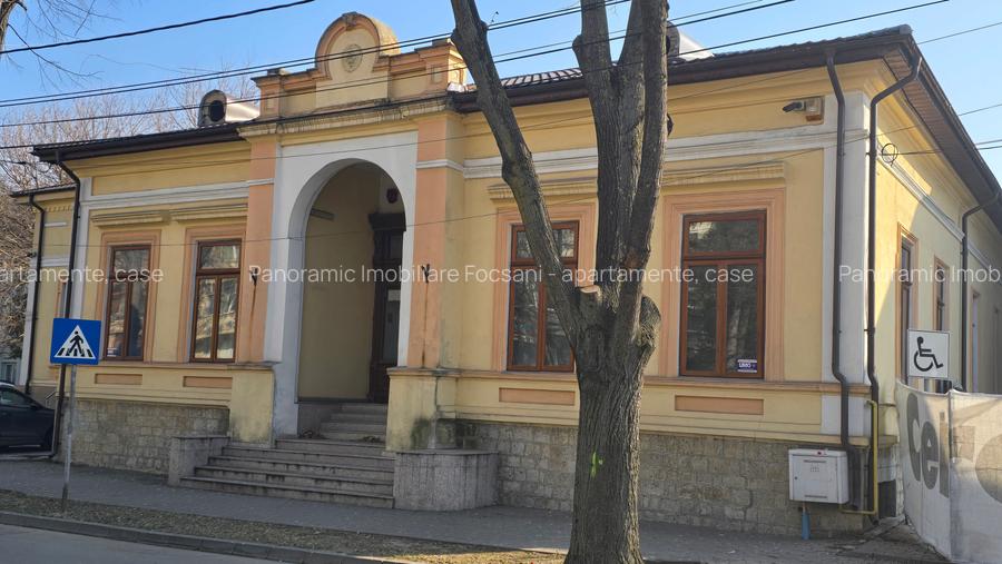 Cladire speciala de VANZARE  sau de INCHIRIAT  ultracentral Focsani - 26